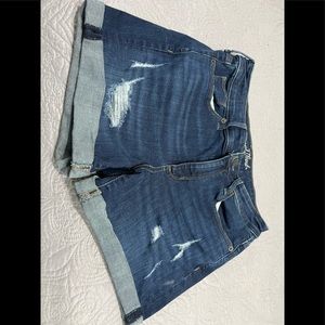 Denim shorts. Size 6. Universal thread. Barely worn.